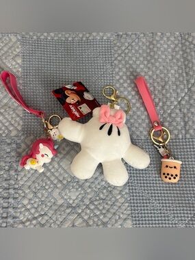 Minnie Mouse + Boba + Unicorn Keychains